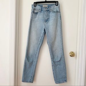 Madewell “Perfect Summer Jean” size 25